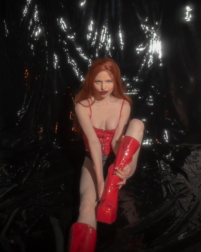 Angel and demon - NSFW, My, Redheads, Milota, Angel, Latex, Portrait, Succubus, Tenderness, Passion, Plump lips, Gorgeous, Figure, PHOTOSESSION, The photo, Red and black, White, Underwear, Sexuality, Girls, Freckles, Longpost, Demon