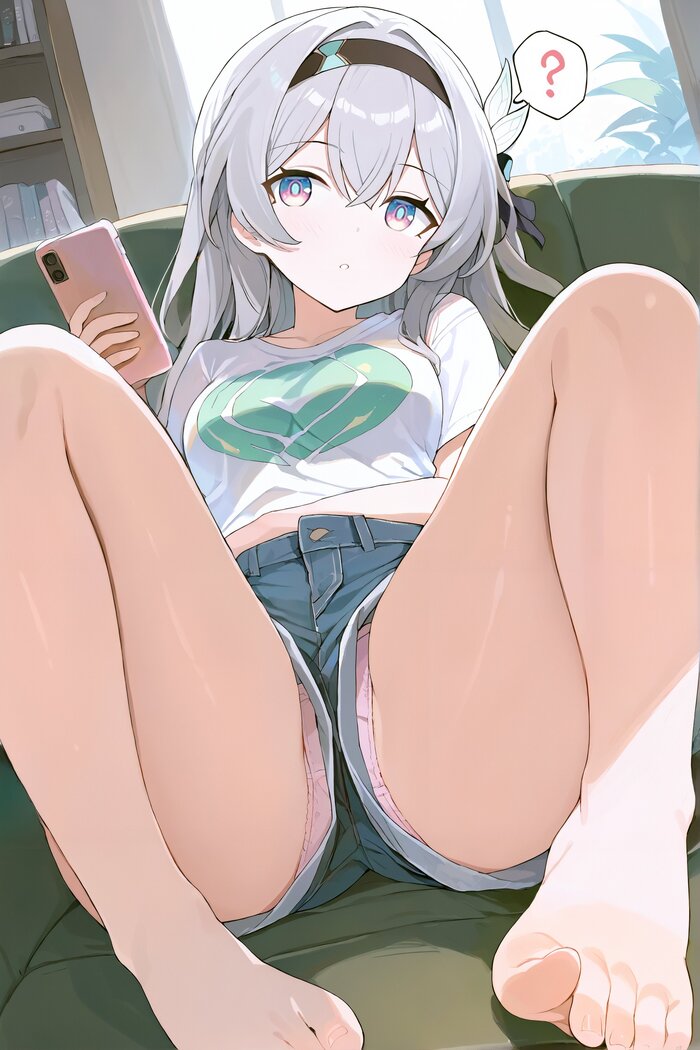 На что это ты там смотришь? - NSFW, Anime Art, Аниме, Девушки, Игры, Honkai: Star Rail, Firefly (Honkai: Star Rail), Шорты, Трусы, Панцу, Нижнее белье, Футфетиш, Арты нейросетей